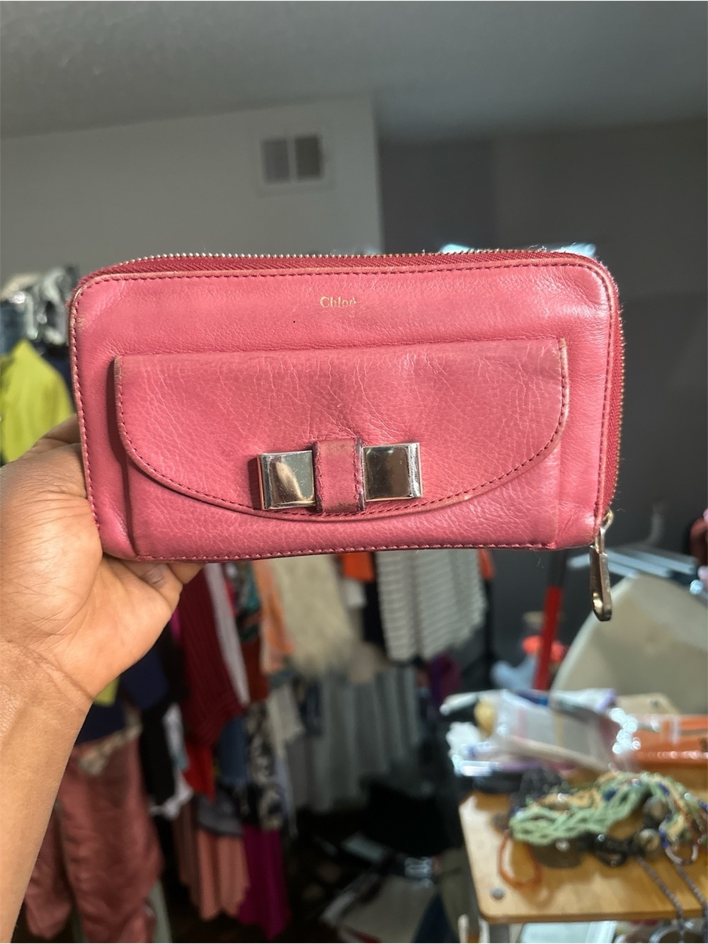 Giveaway 2 Chloe wallet with @imanifest_v